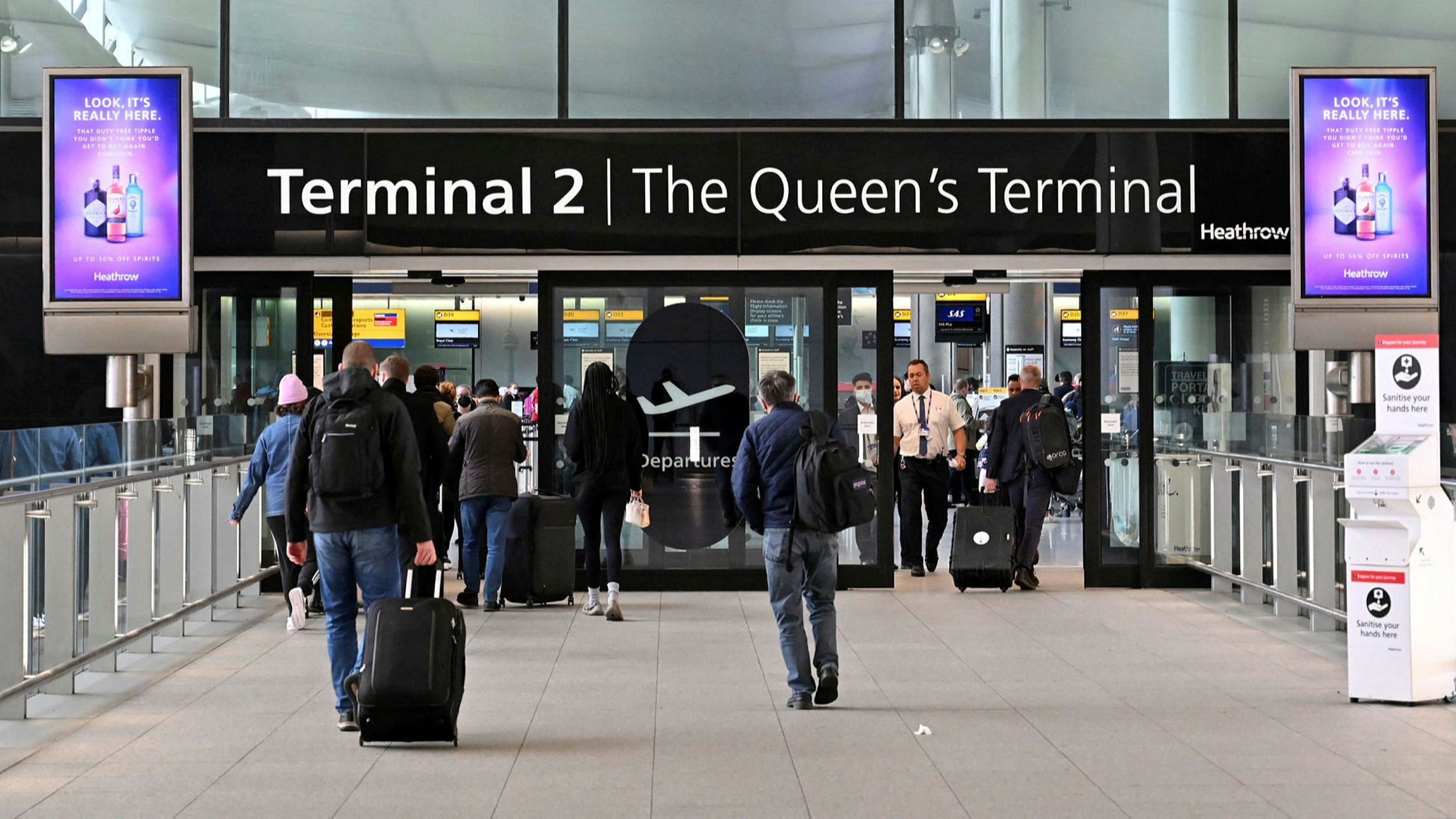 Things To Check Before You Book An Heathrow Airport Transfer Service